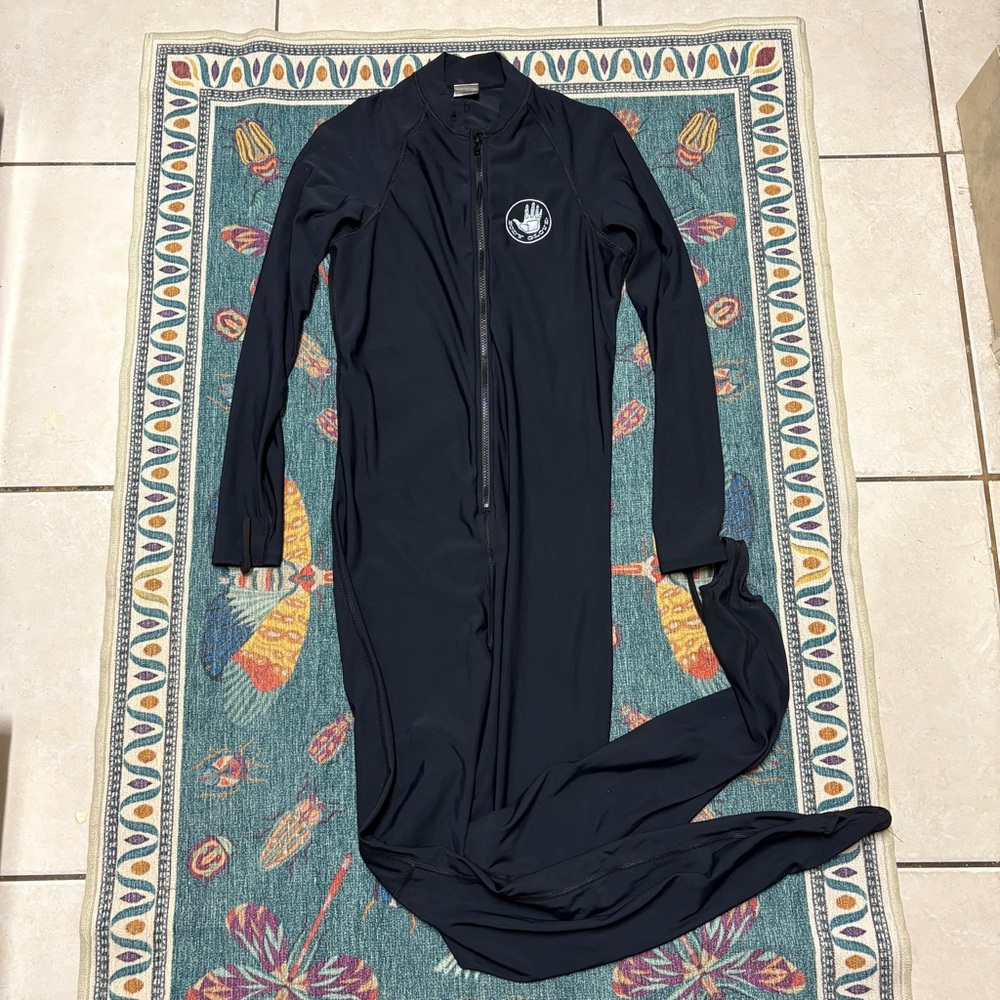 Body Glove Aquatic Wetsuit 🌊🏄🏻‍♂️
Size: XL
